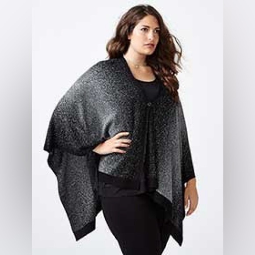 EUC O/S Penningtons Two-Toned Shimmering Sweater Cape